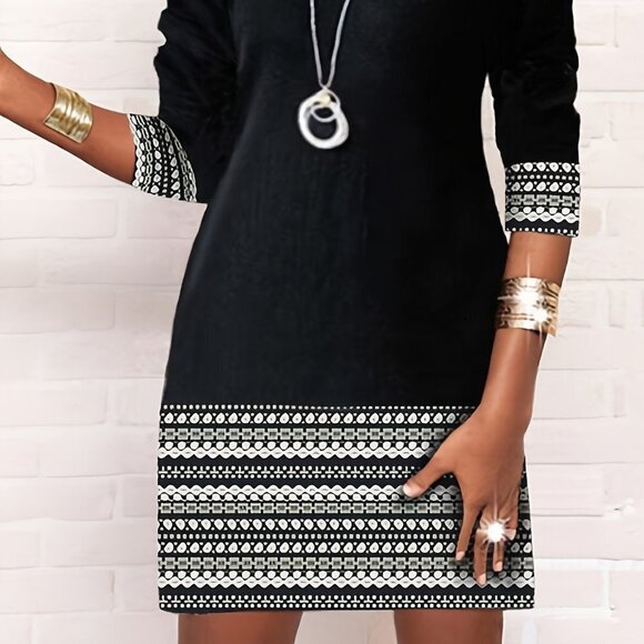 Travel Passions - Black and White Color Block Printed Dress - Picture 4 of 8